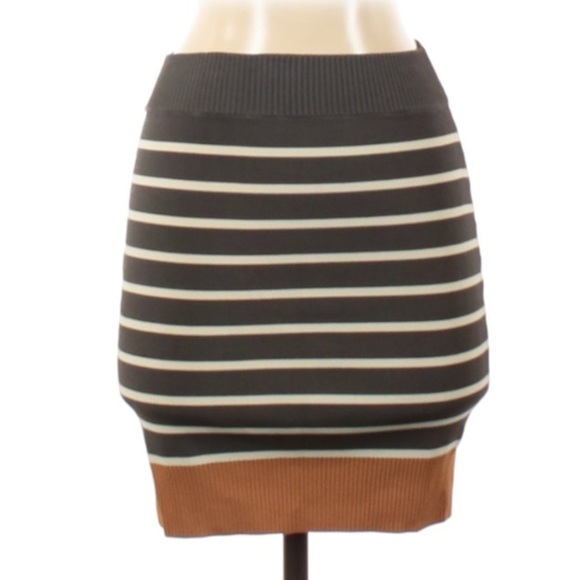 Guess by Marciano Color-block stripe stretch Fitted pencil Skirt small - Picture 1 of 5